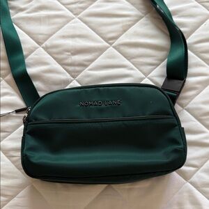 Nomad Lane Green Crossbody Bag/travel bag